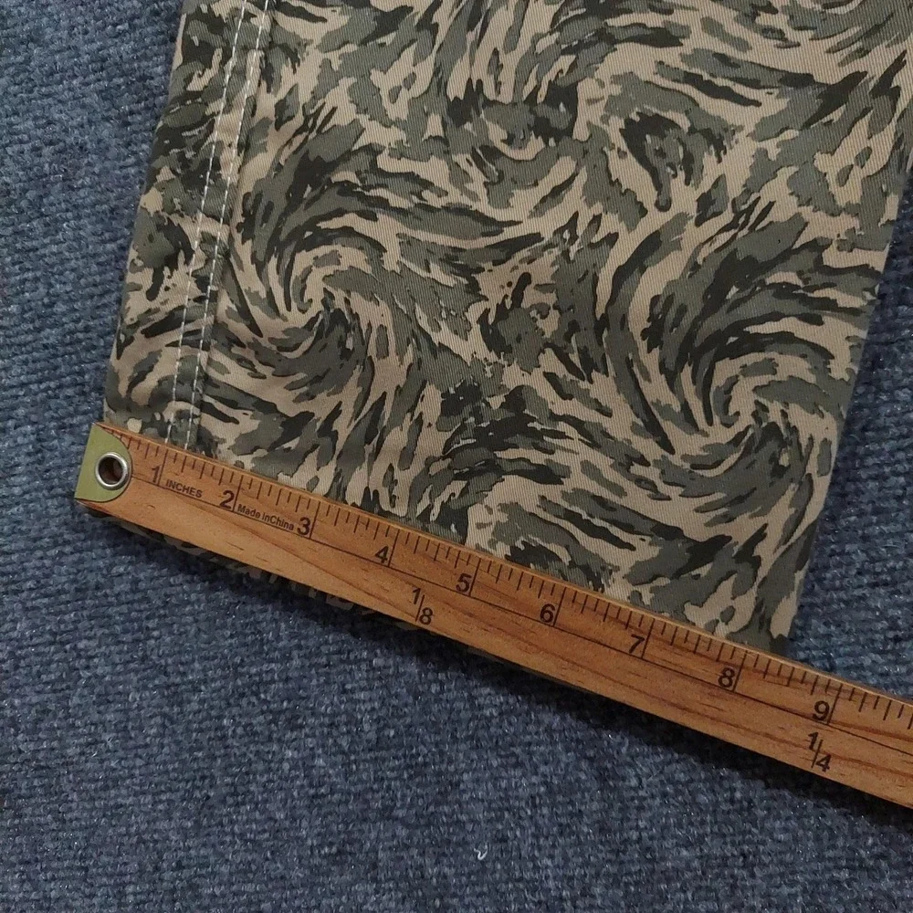 NEW True Religion Pants Mens 30x32 Green Camo SN Cargo Abstract Camo Army
